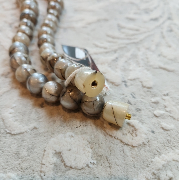 Acrylic Statement Necklace w Black and White Marbeling - Picture 12 of 17